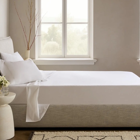 QUINCE Classic Organic Percale Sheet Set Queen White 5630 - Picture 3 of 12